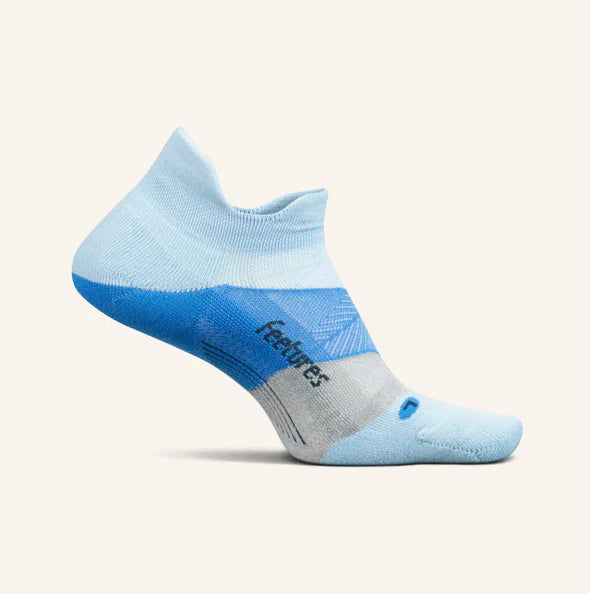 Feetures! Socks Elite Light Cushion No Show Small