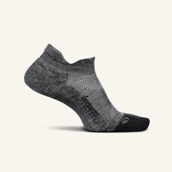 Feetures! Socks Elite Light Cushion No Show Large